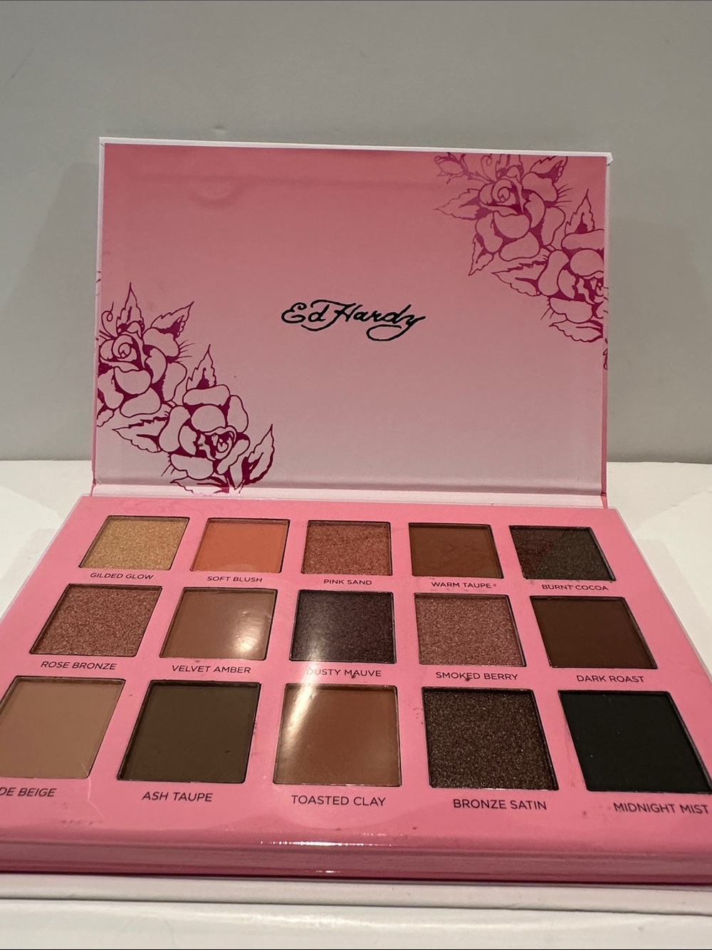 Ed Hardy 15 PC Eyeshadow Palette with Silky Smooth Texture.